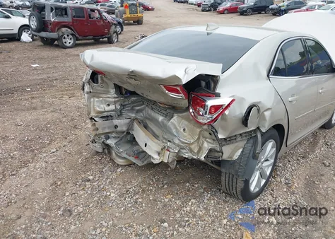 2015 Chevrolet Malibu 2Lt из США, поврежденный, VIN 1G11D5SL8FF329735